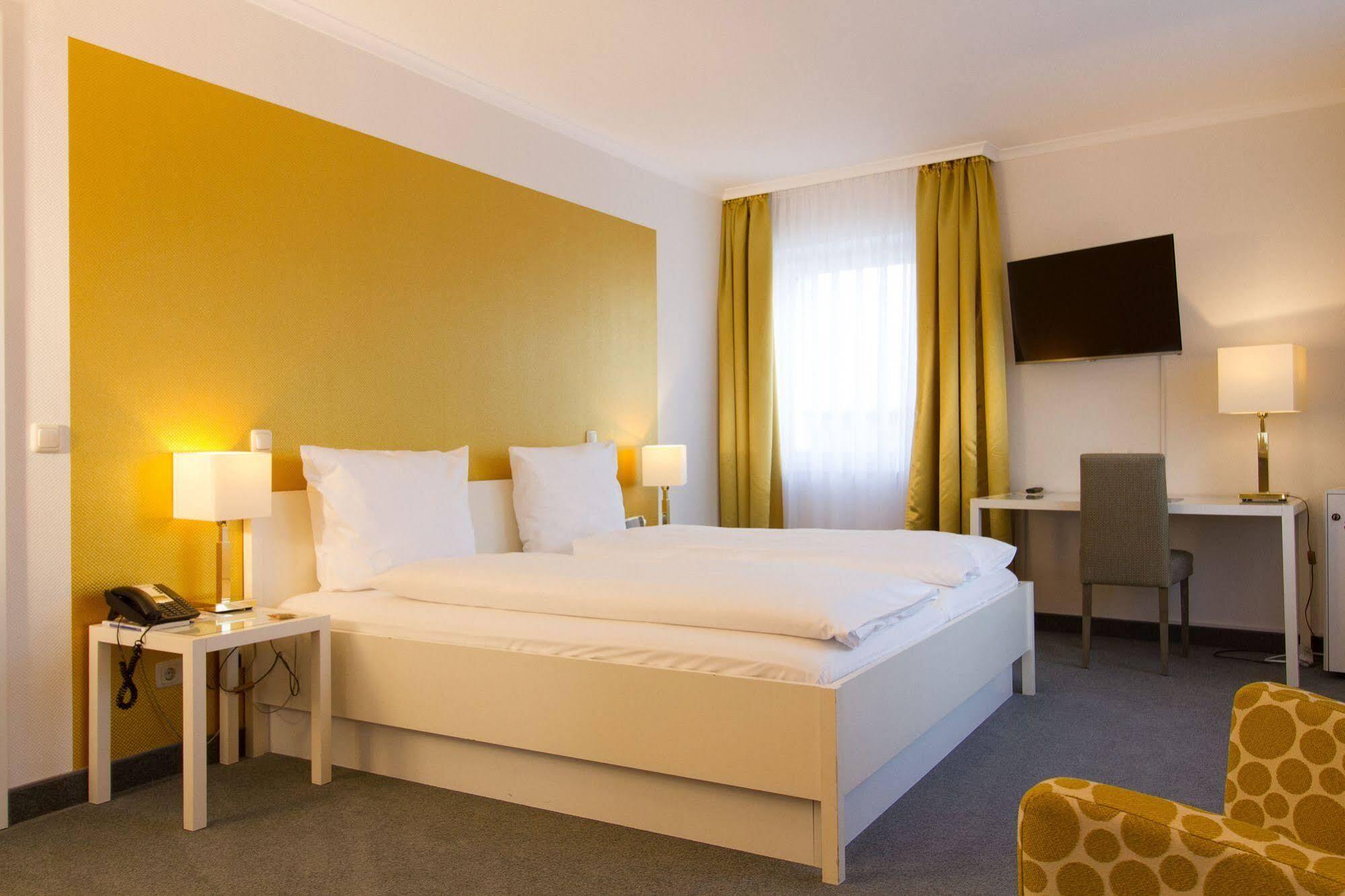 Romantik Hotel Schubert Lauterbach エクステリア 写真
