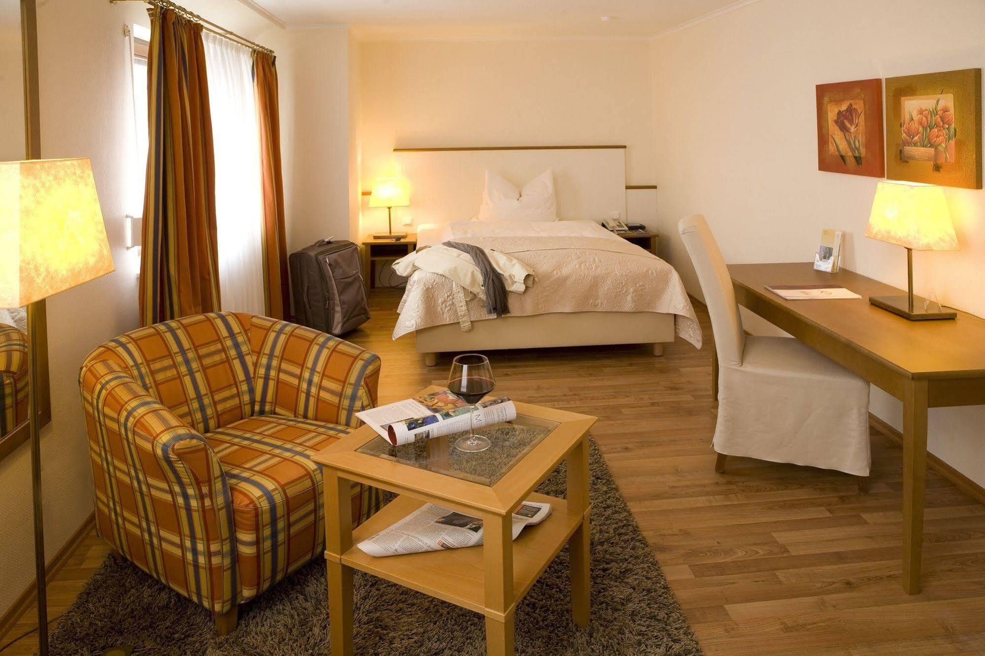 Romantik Hotel Schubert Lauterbach エクステリア 写真